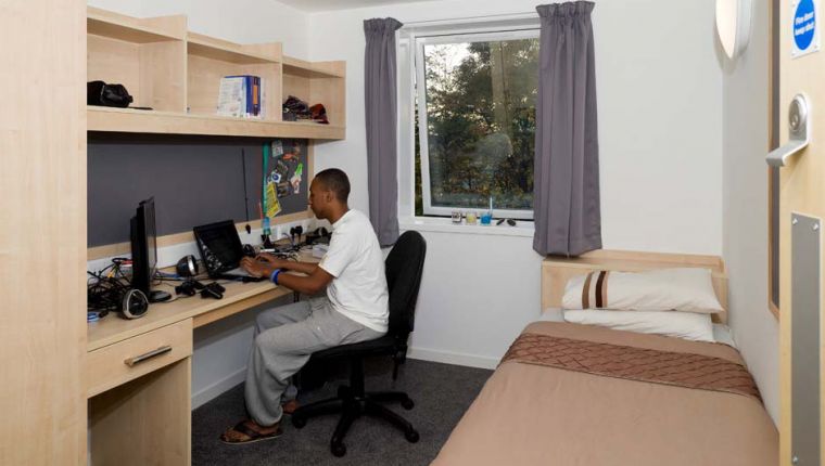 Study at Lancaster University in England, UK