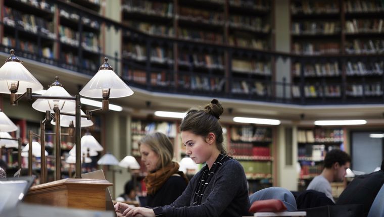 Study at King´s College, University of London, England