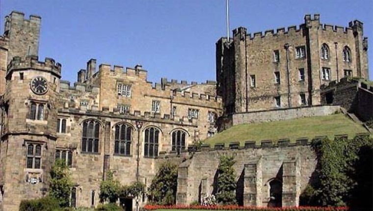 Studere ved Durham University i England