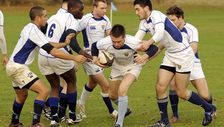 Studere ved Kingston University i London